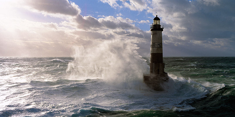 Phare d'Ar-Men près de l'île de Sein