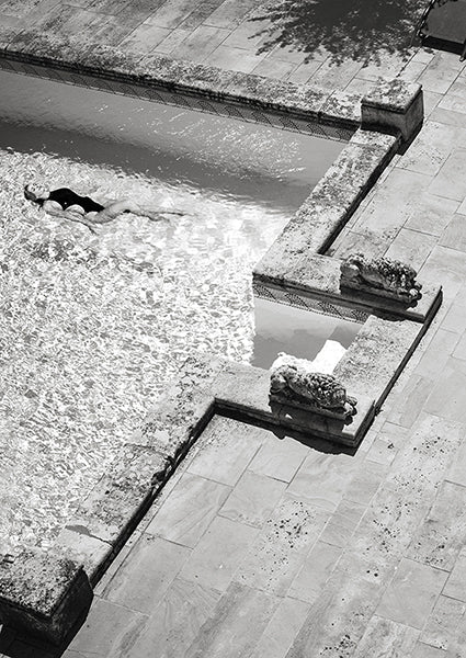 La Piscine IV (B&W)