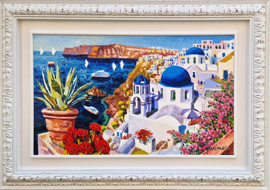Santorini si svela in un sogno di colori