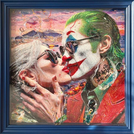 A Gotham kiss in Naples